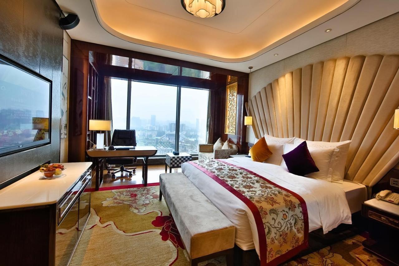 Chengdu CYNN Hotel Extérieur photo