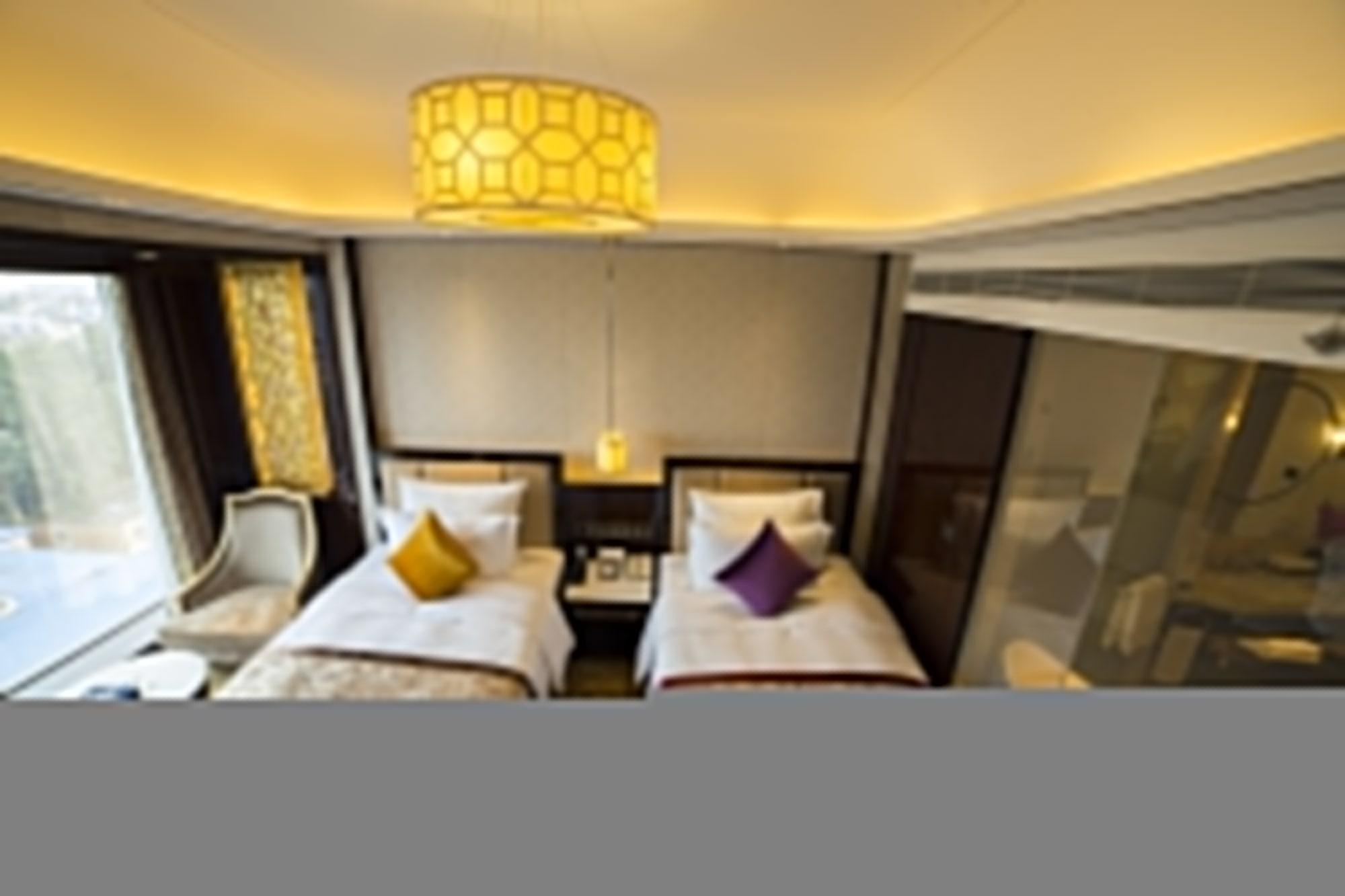 Chengdu CYNN Hotel Extérieur photo