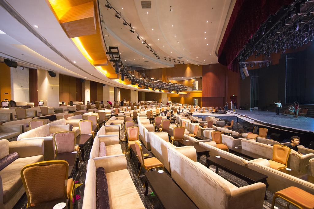Chengdu CYNN Hotel Extérieur photo