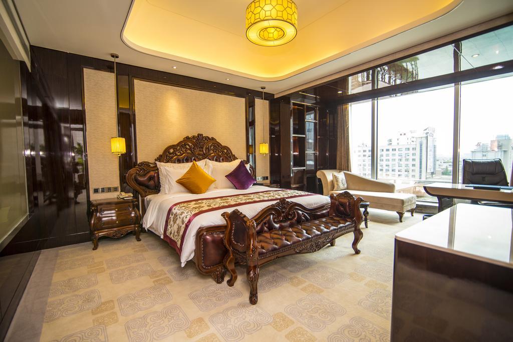 Chengdu CYNN Hotel Chambre photo