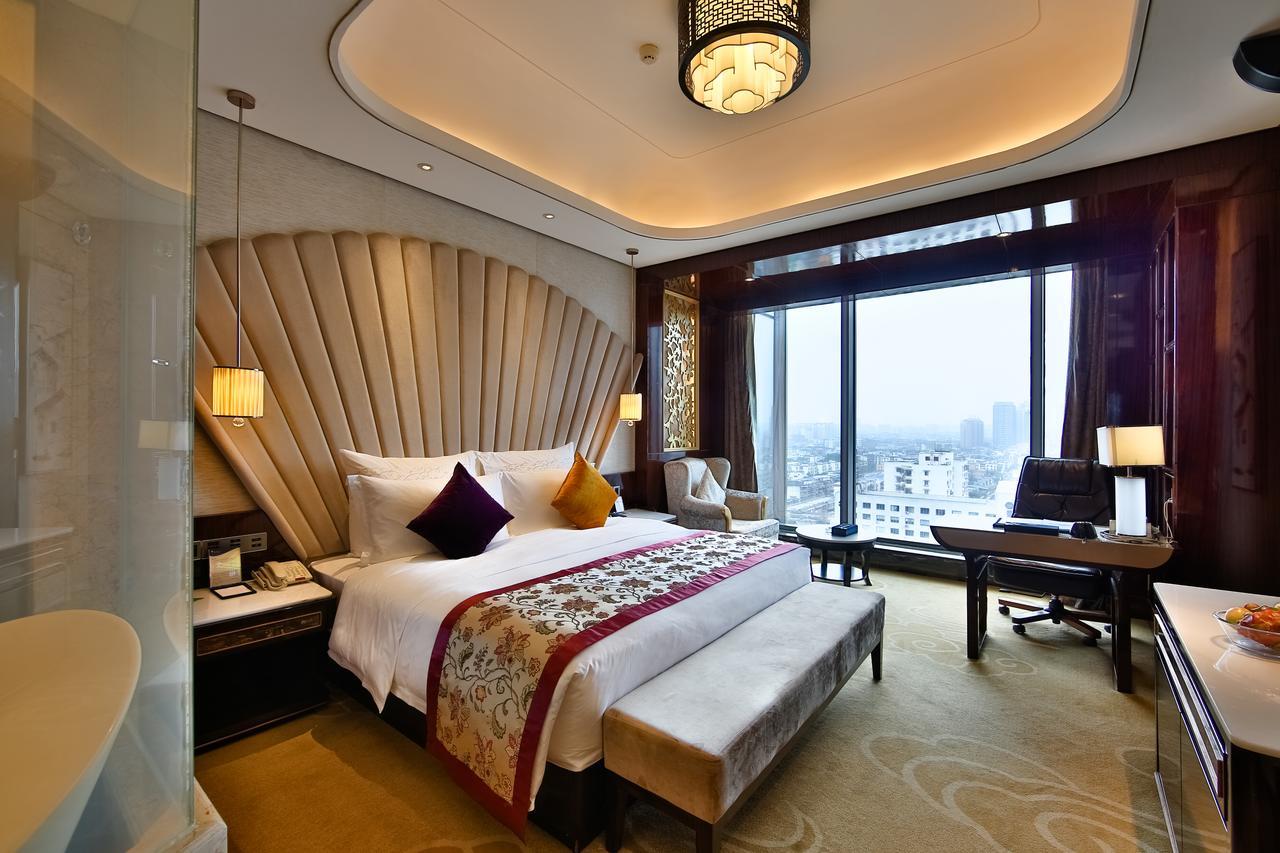 Chengdu CYNN Hotel Extérieur photo