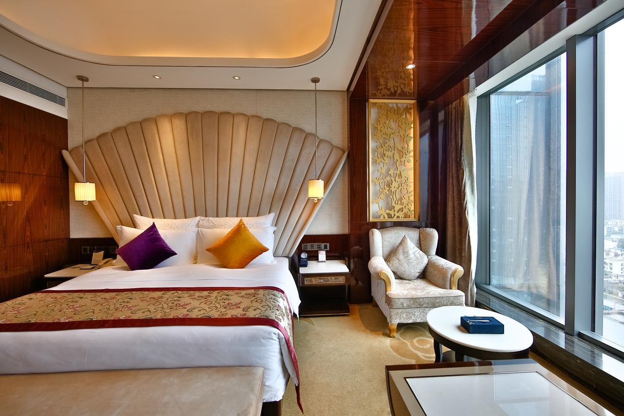 Chengdu CYNN Hotel Extérieur photo