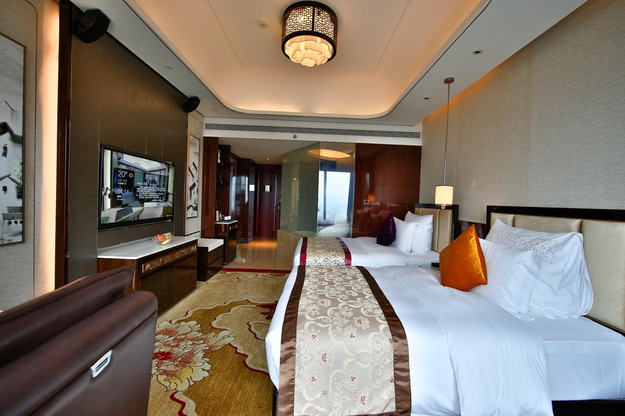 Chengdu CYNN Hotel Extérieur photo