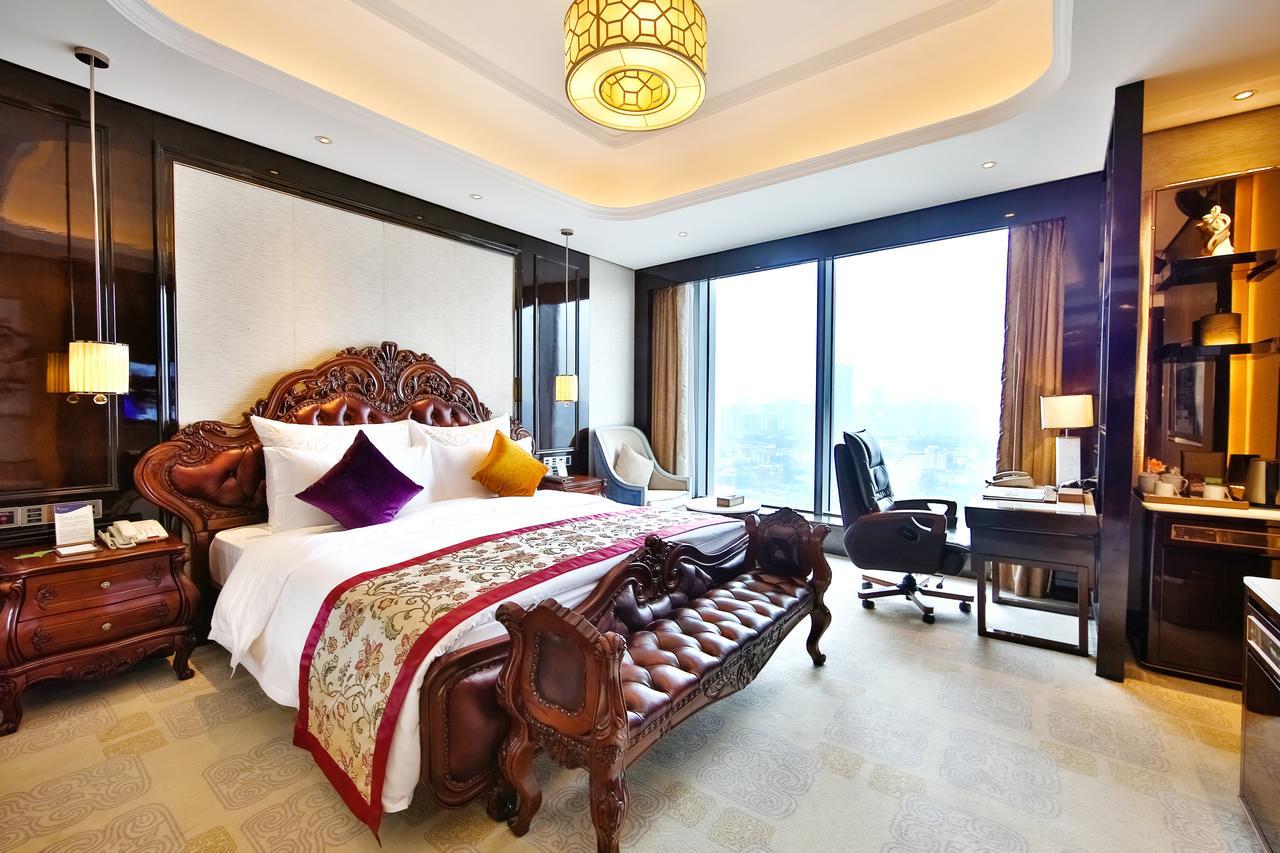 Chengdu CYNN Hotel Extérieur photo