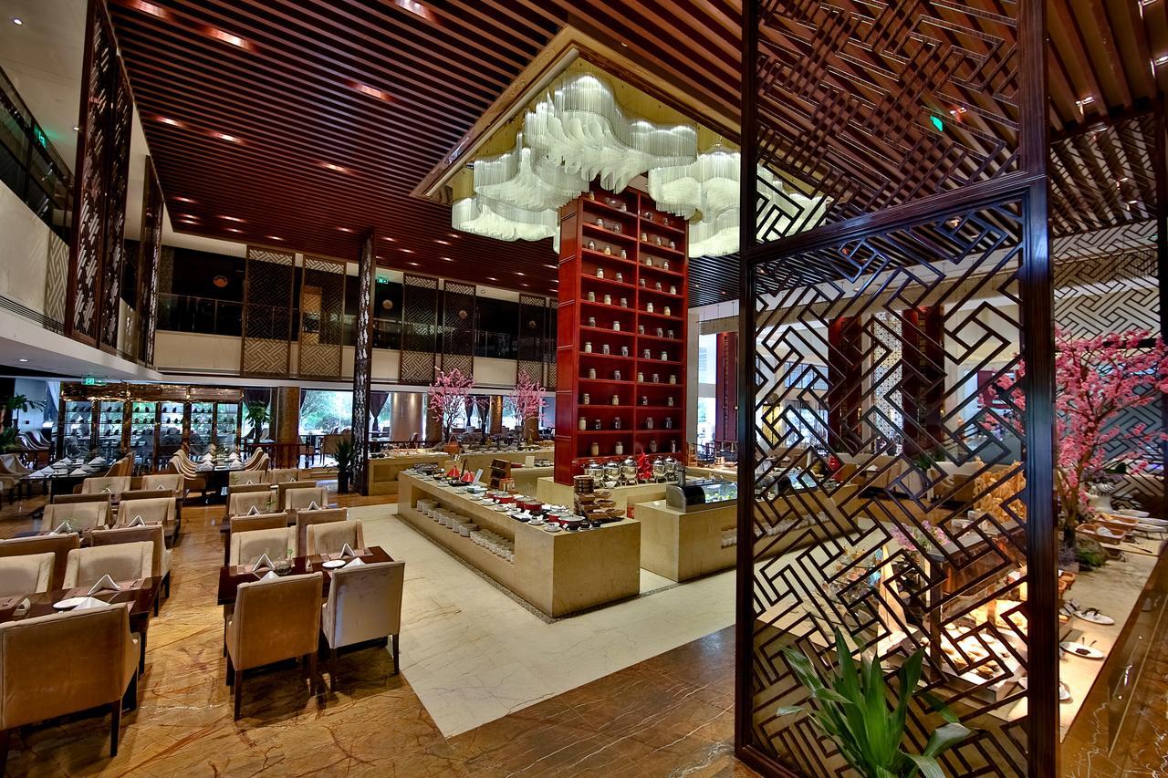 Chengdu CYNN Hotel Extérieur photo